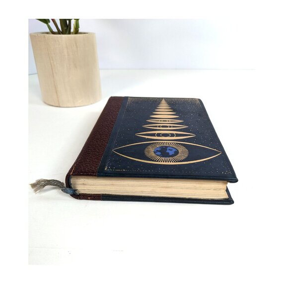 U.F.O'S And Extraterrestrials Vol. 4 by Yves Naud 1978 Book Good Condition - Picture 2 of 7